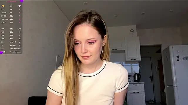 MarryMurietto live cam on Stripchat