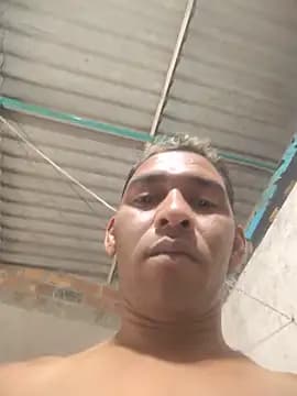 yaxom33 live cam
