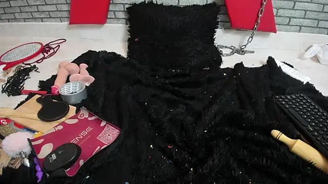 hillary_bigbutt live cam