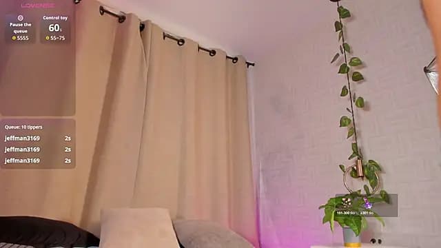 Catalella_Rouse live cam