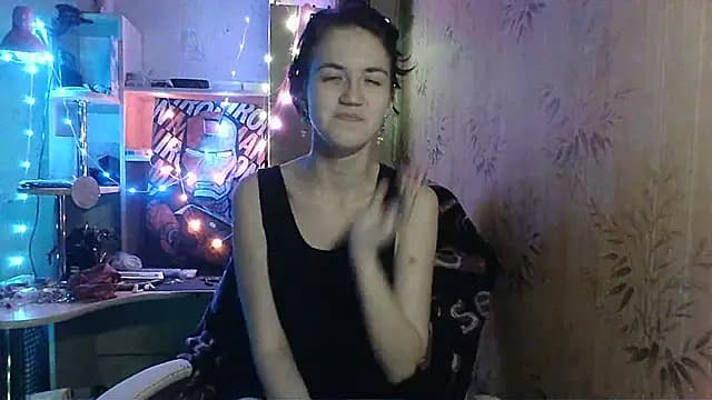 Alessa_Kiss live cam