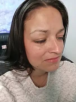 Isa_bluee live cam