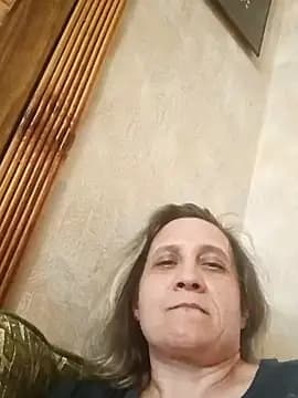 KatieLove133 live cam