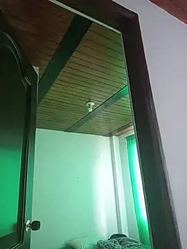 TinyBunnyAli live cam