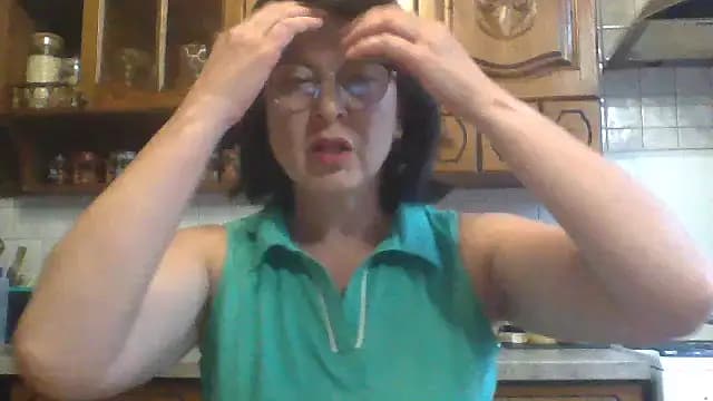 Fiona06 live cam