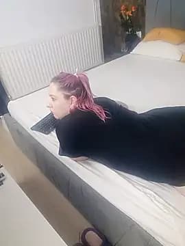 Ale_PYNk live cam