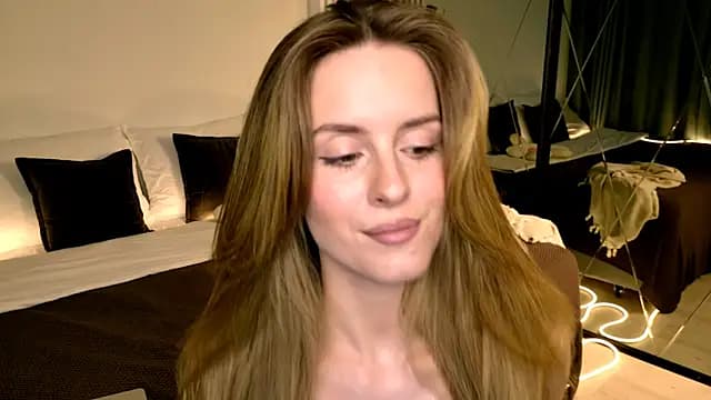 RozzitaBedberry live cam