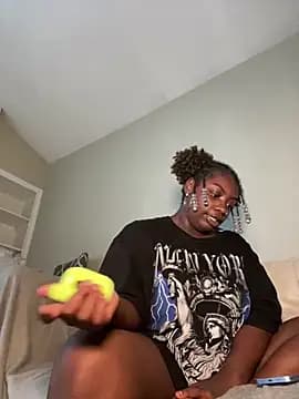 LillShayy live cam