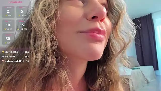 _cometoseeme_ live cam