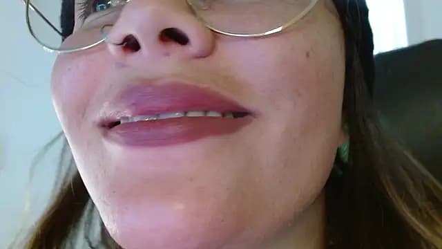 miss_evoleth2 live cam