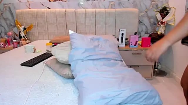 kiana_cream live cam