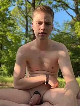 PublicLuke live cam