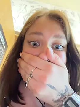 lucy-joy live cam