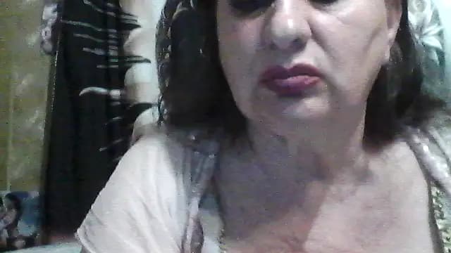 LoaqLovew live cam