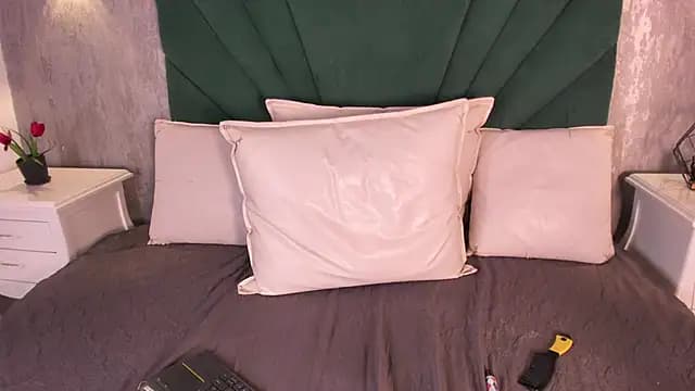 Andy_vergara1 live cam on Stripchat