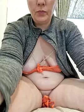 Goodass7 live cam
