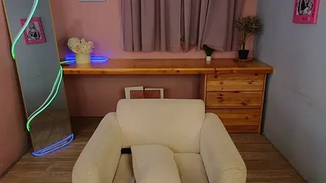 too_sexxxy live cam