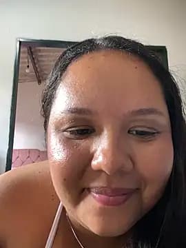 Bigostosa live cam on Stripchat