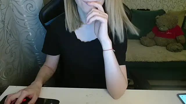 _AlliceCullen_ live cam