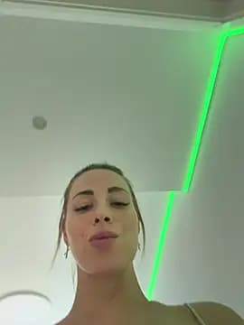 streetdoll live cam