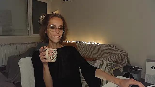 amber_quell_here live cam