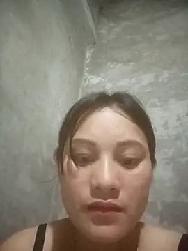 Momo-biki live cam