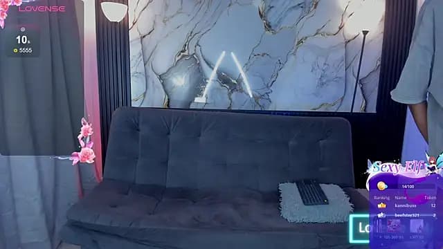 triiangel_latinboy live cam