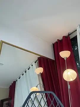 Lila-pinkky live cam