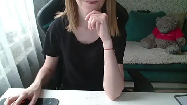 _AlliceCullen_ live cam