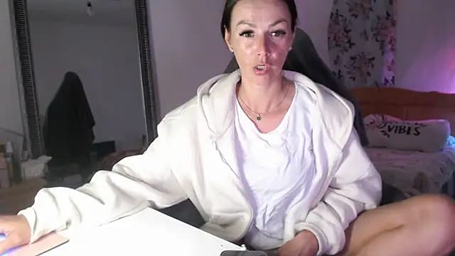 missydiorr10 live cam