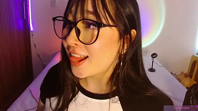 Oliviargf live cam