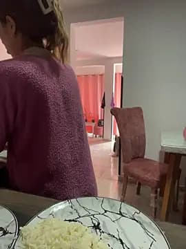 Aaliyah_Salma live cam