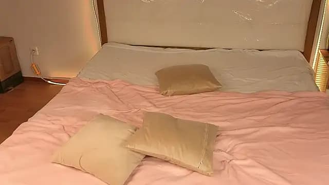 okerriella live cam