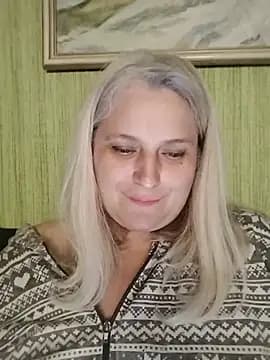 NyushaLollipop live cam