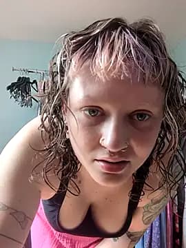 RosieSwitchBitch live cam