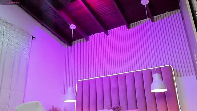 ScarlettDreamss7 live cam