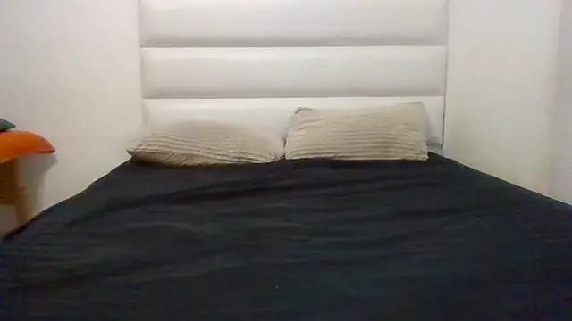 SexyNonnyy live cam