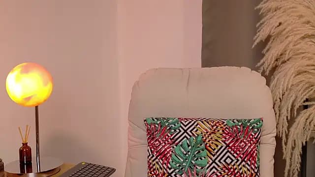 Zara_Nova live cam