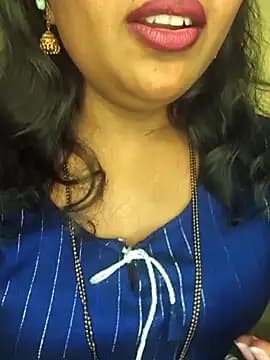 ur_love_kannada1 live cam