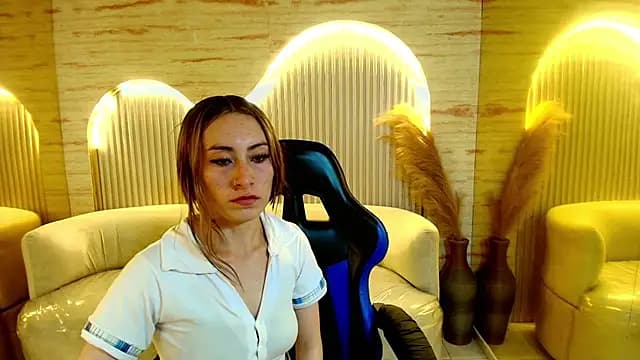 katalina_r_ live cam