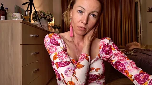 angelicfenix live cam