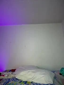 aurora_divine live cam