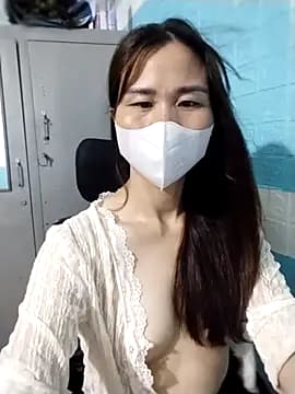 Donatella28 live cam