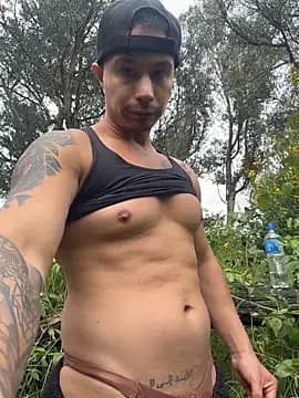 DominickVegas live cam