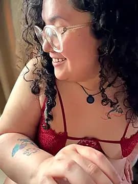 CurlyMilf_Vannexxxa live cam