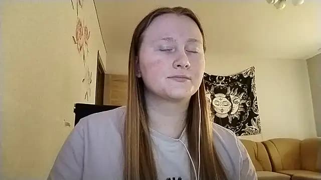 AnikaLipps live cam