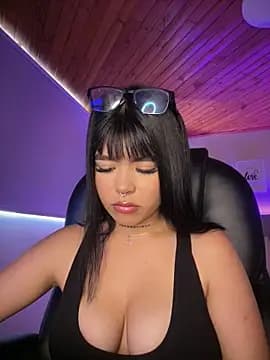 Violetaa_pink18 live cam