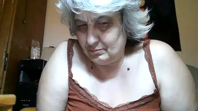 ExquisiteMature live cam