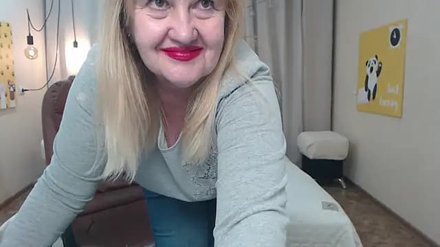 EmmaEllison live cam
