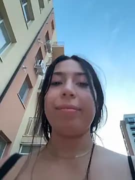KimArts live cam